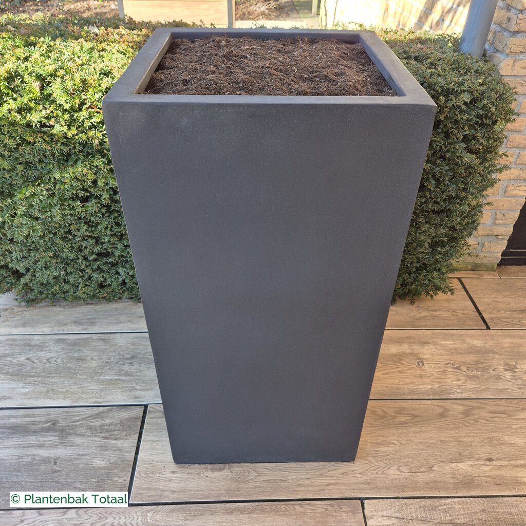 productlijn foto van plantenbak FF Bouvy XL vierkant