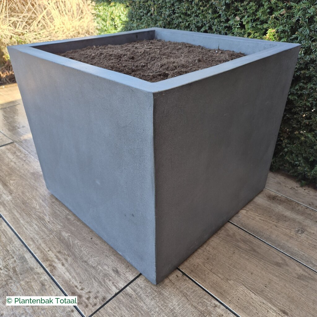 productlijn foto van plantenbak FF Jumbo Block vierkant