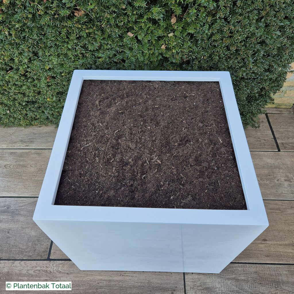productlijn foto van plantenbak FF Block hoogglans wit vierkant