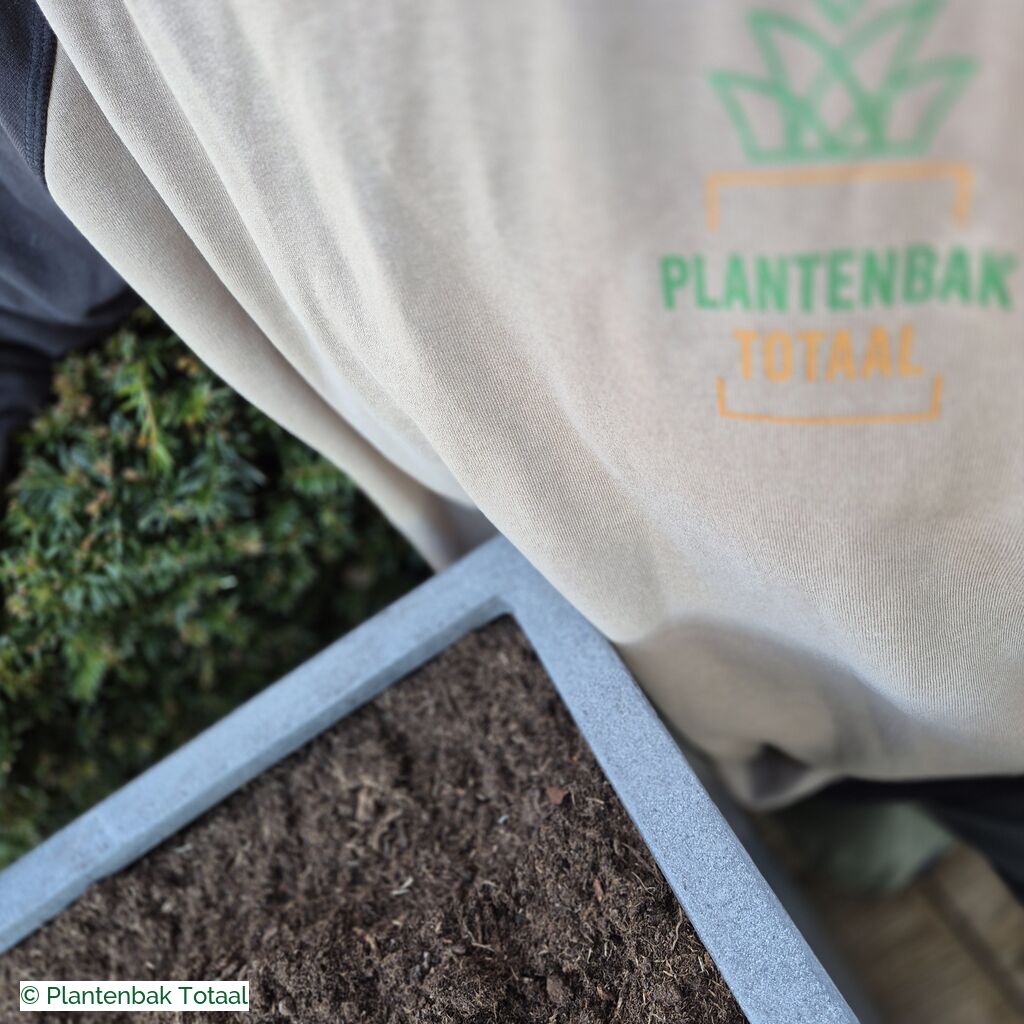 productlijn foto van plantenbak FF Bouvy L vierkant