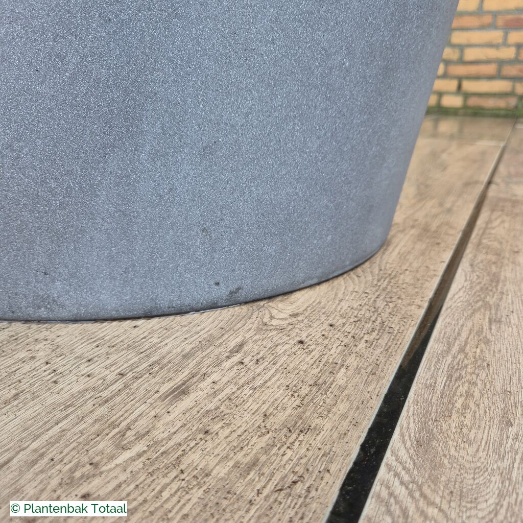 productlijn foto van plantenbak FF Bucket rond