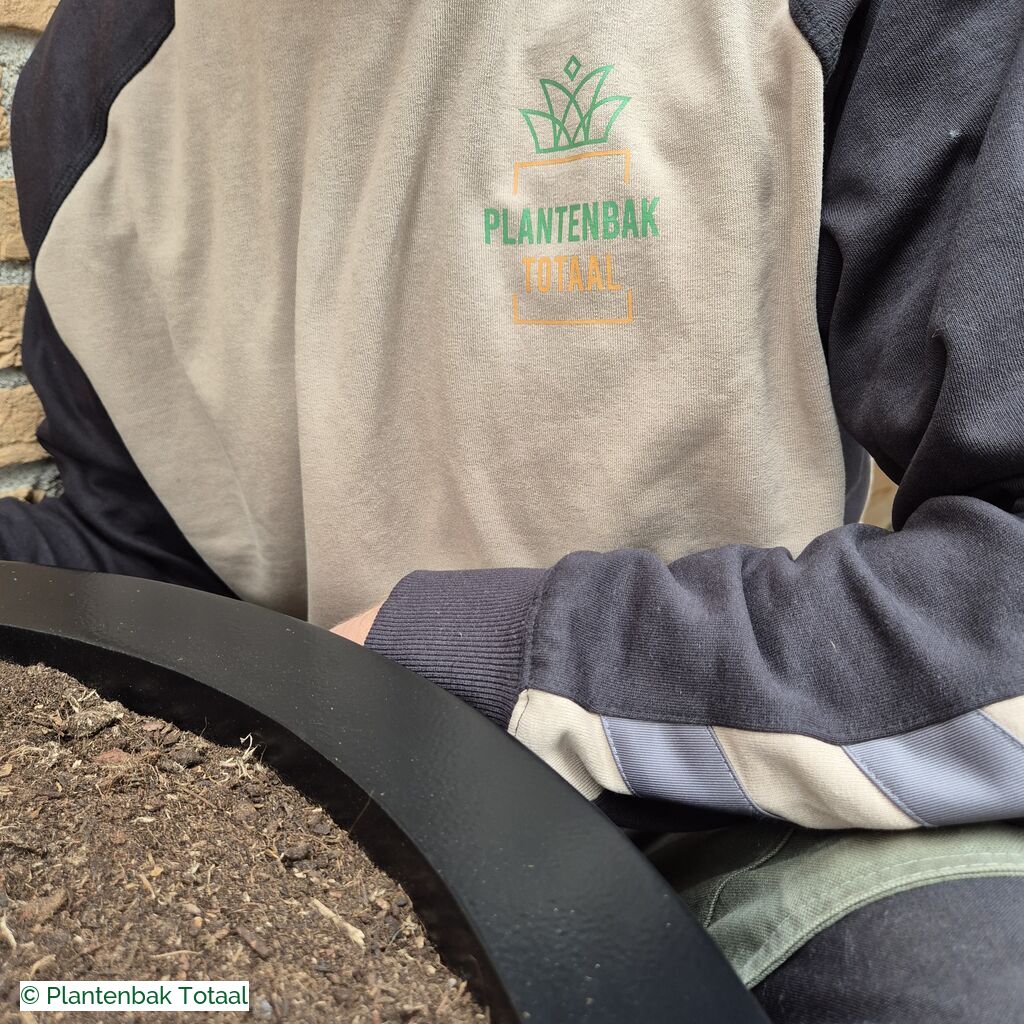 productlijn foto van plantenbak AL Circum rond