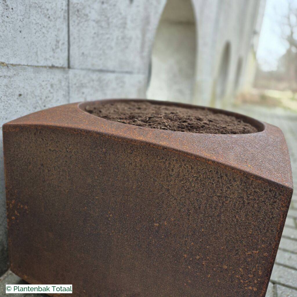 productlijn foto van plantenbak CS Nooa vierkant