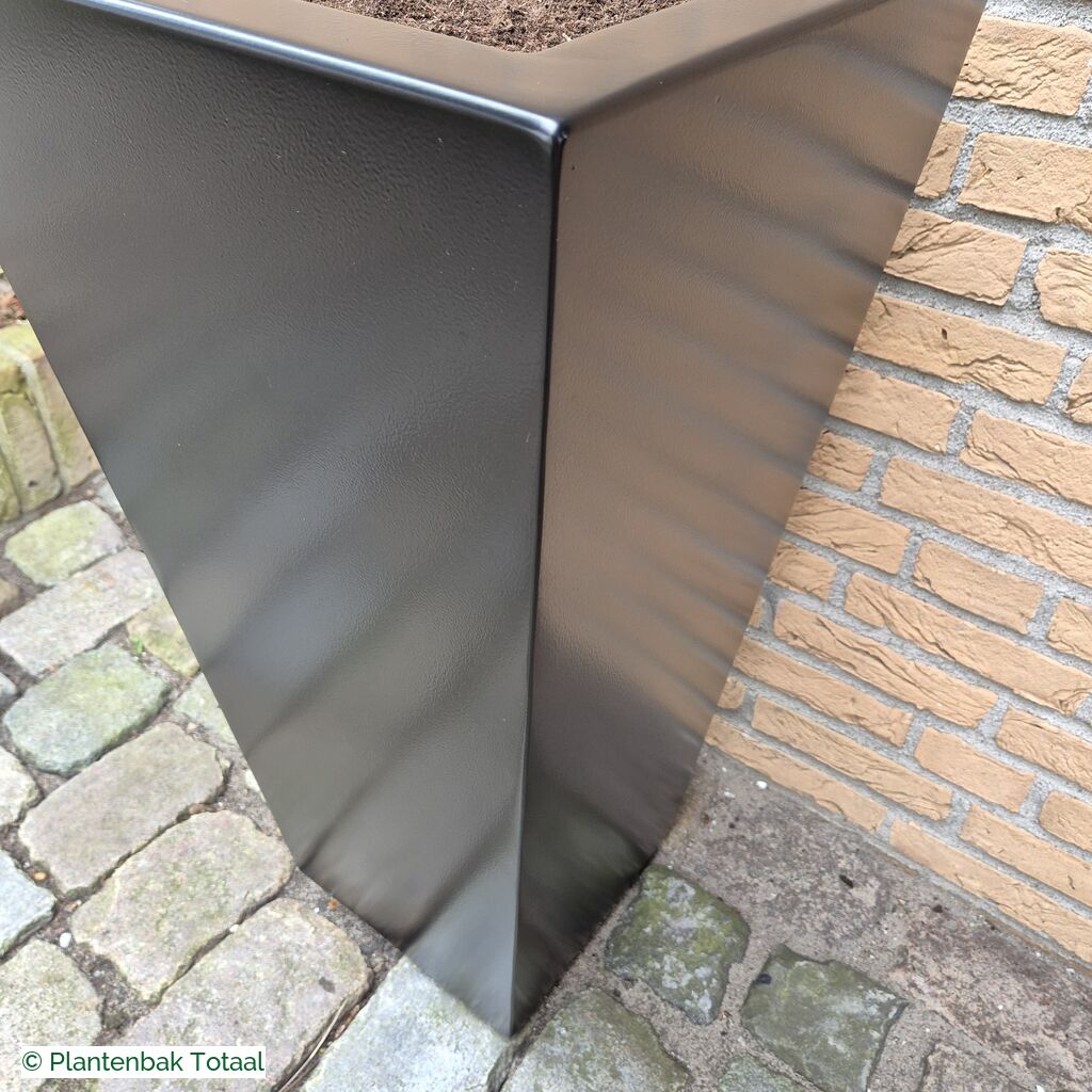 productlijn foto van plantenbak AL Tap taps